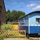 Cozy Little Blue Caravan in Scy Belgique