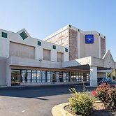 Dominion Inn & Suites