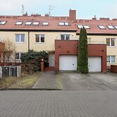 Dom Sianowska Poznań by Renters