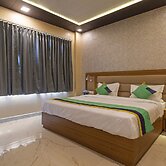 Treebo Heaven Grand Ayodhya