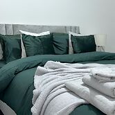 Noormak Nights Luxury 3-bed House in Birmingham