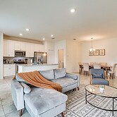 Dog-friendly Home w/ Screened Porch in Cape Coral!