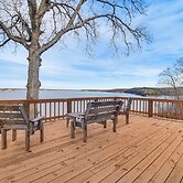 Grand Lake Views: Pet-friendly Jay Getaway!