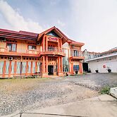 OYO Life 113500 Hotel R Cantika Syariah