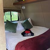 CAMPER HOUSE COL