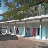 OYO Life 93015 Kos Anto