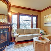 Inviting Seattle Apartment: 4 Mi to Ballard Locks