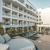 Fort George Hotel & Spa