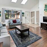 Secluded 3 BDR Home Steps to Beach