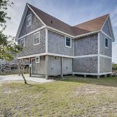Hatteras Island Hideaway: Waterfront, Canal Access