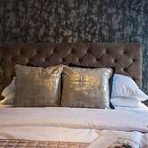 Golden Key Apartments