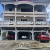 Diamond Cut Villa & Suites