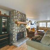 Main Street Red River Condo w/ Fireplace & Views!