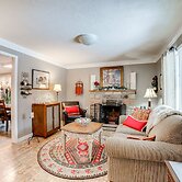 Rector Home w/ Hot Tub ~ 6 Mi to Ligonier!