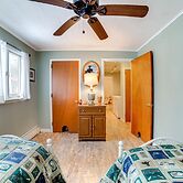 Rector Home w/ Hot Tub ~ 6 Mi to Ligonier!