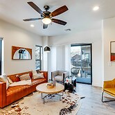 Flagstaff Townhome Near Downtown w/ Mountain Views