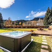 Bright Ketchum Retreat w/ Views & Private Hot Tub!