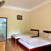 Thang Hen Lake - Tourist Village