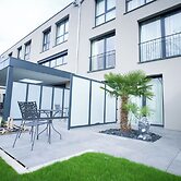 Arrow Hotel