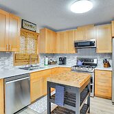 Charming Savage Home w/ Yard: 18 Mi to Minneapolis