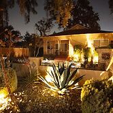 Sequoia Park CA Coast Hot Tub Fire Pit Outdoor Kitchen