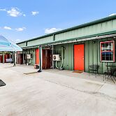 Casas Coastal Experience Cabin A 1 Bedroom Cottage by RedAwning