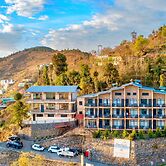 Himalayas Resort by The Lake Hill