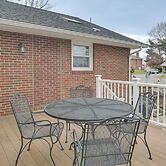 Large Home w/ Deck & Grill ~ 9 Mi to Virginia Tech