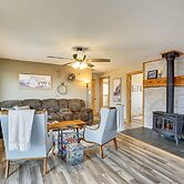 Idyllic Rye Cabin: Deck w/ Mountain Views!