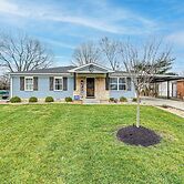 Family-friendly Home w/ Yard: 27 Mi to Nashville!