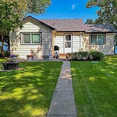 Lakefront Pelican Rapids Cabin w/ Boat Dock!