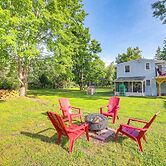 Cozy Holland Studio w/ Deck Near Lake Michigan!