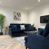 Isleworth Apartments