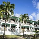 South West Bay Cabañas