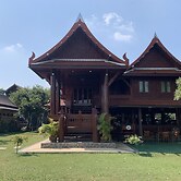 Ban Suan Bang Toei Homestay