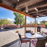 Pet-friendly Green Valley Home w/ Golf Gear!