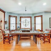Depue Vacation Rental < 1 Mi to the Lake!