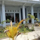 OYO 93638 Lotus Guest House