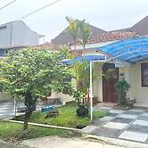 OYO 93641 Udayana Guesthouse  Syariah