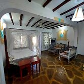 Marine Holiday House- Bed & Breakfast