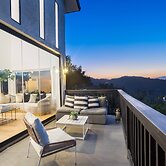 Dona Teresa by Avantstay Home Studio, City Views