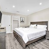 Martha by Avantstay Brand New LA Valley Home