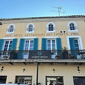 Herbert George Apartment Hotel