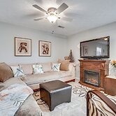 Missouri Couple's Retreat: 'shouse' w/ Patio, Yard