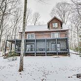 Rhinelander Waterfront Cabin w/ Deck & Fire Pit!