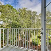St Marys Townhome w/ Community Hot Tub & Boat Dock