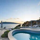 Mare Degli Angeli Splendid Mediterranean Seaside Villa Gardens Pool Al