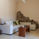 Villa Il Casale Onifai- Piano Terra