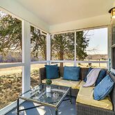 Scenic VA Wine & Horse Country Cottage, Near UVA