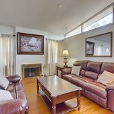 Pet-friendly Birmingham Cottage w/ Private Hot Tub